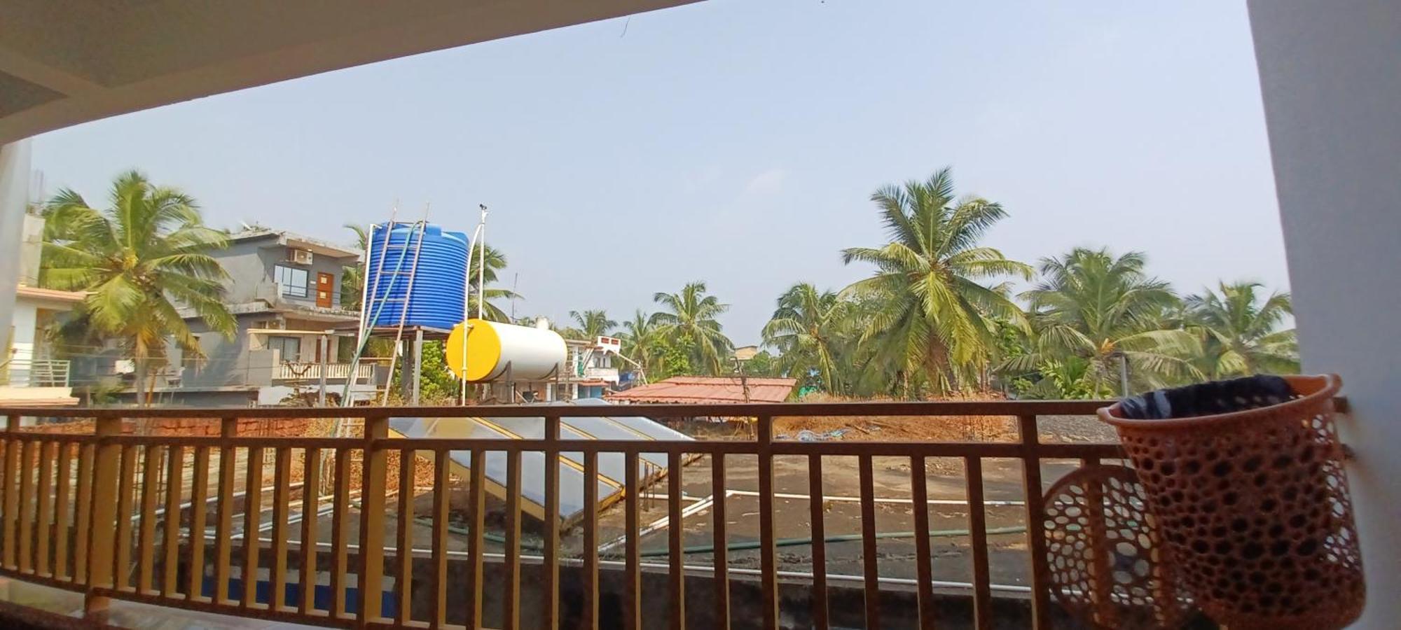Prakash Holiday Inn 阿姆波尔 外观 照片
